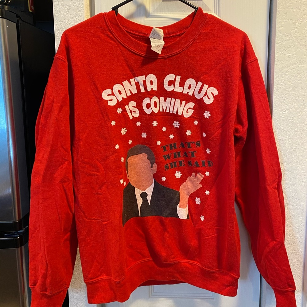 The Office “Santa Claus Is Coming That’s What She Said” Christmas Sweatshirt S